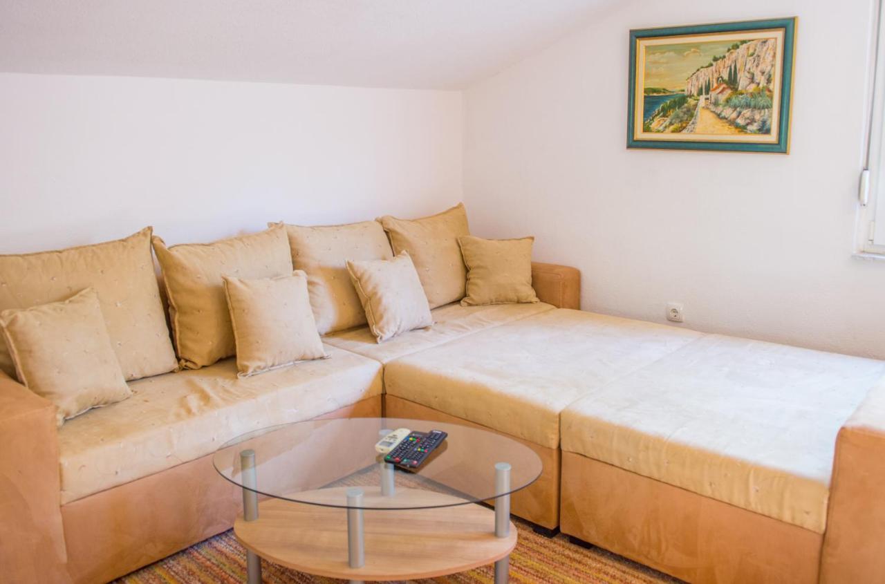 Holiday Home Narona Mostar Exterior foto