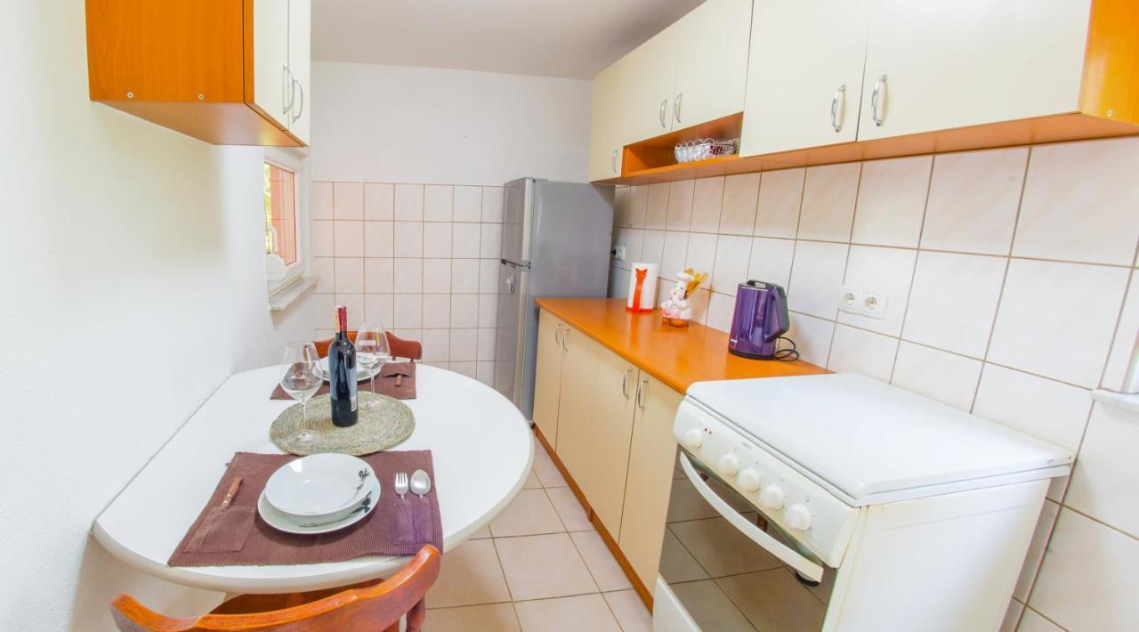 Holiday Home Narona Mostar Exterior foto