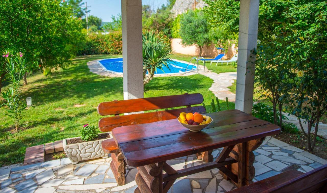 Holiday Home Narona Mostar Exterior foto
