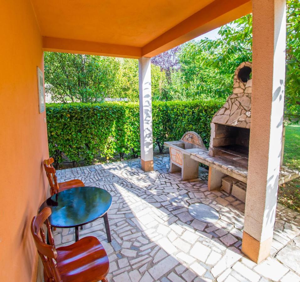 Holiday Home Narona Mostar Exterior foto
