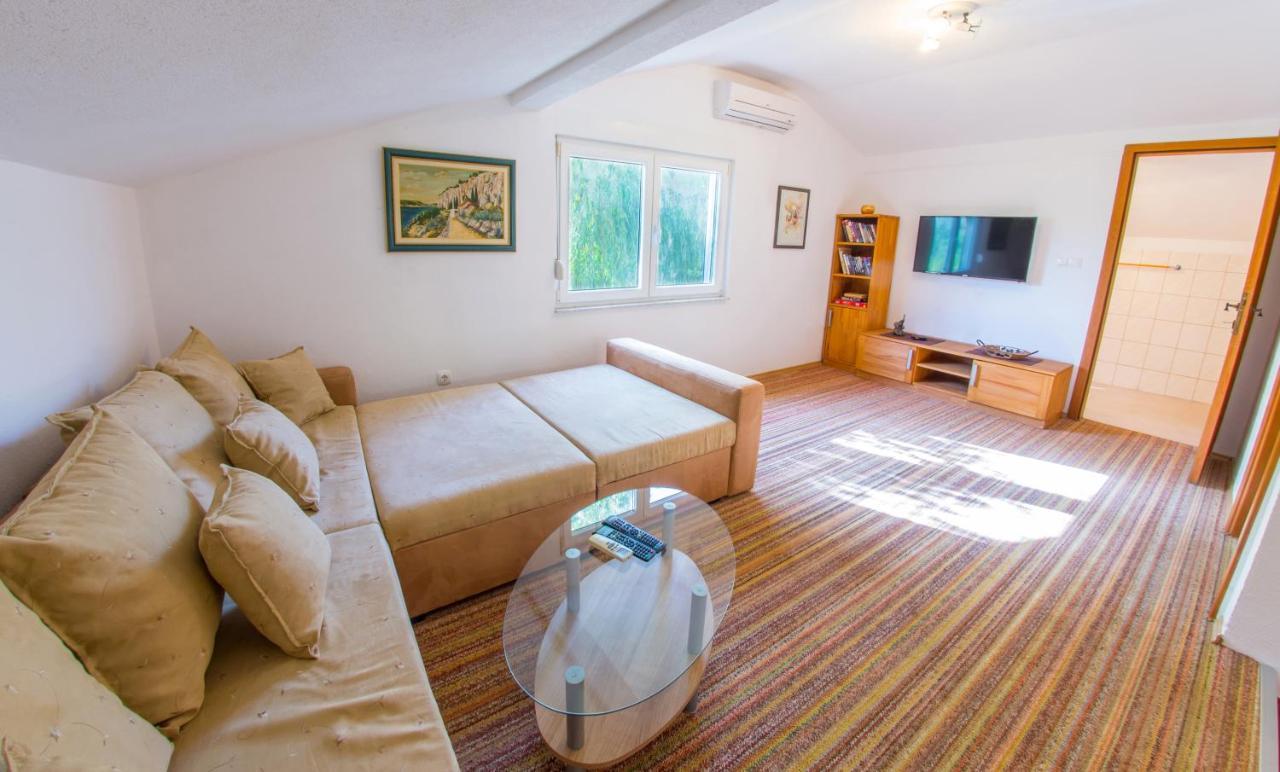 Holiday Home Narona Mostar Exterior foto