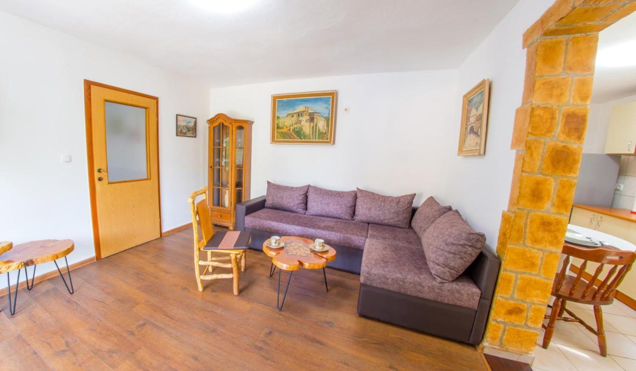 Holiday Home Narona Mostar Exterior foto